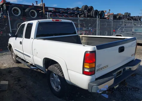 2005 GMC Sierra 1500 Slt z USA, uszkodzony, nr VIN 1GTEK19B55E295665